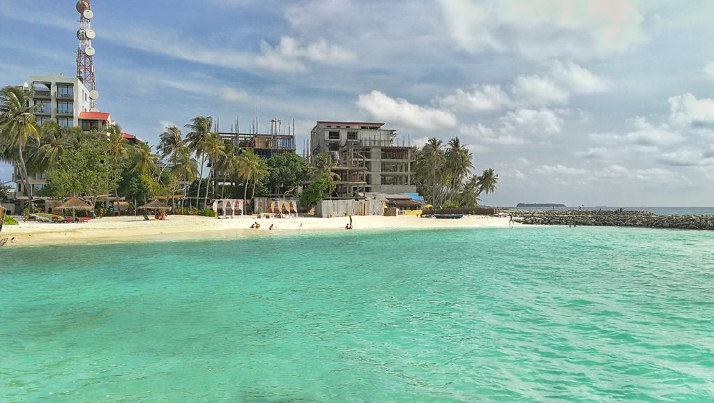 Royal Pearl Inn Maafushi Exterior photo