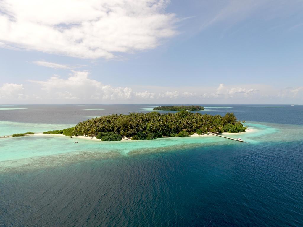 Royal Pearl Inn Maafushi Exterior photo